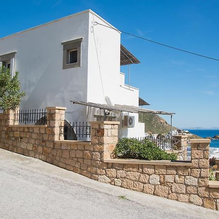 Captain Manos Studio Apartments Grikos Bay  Exterior foto