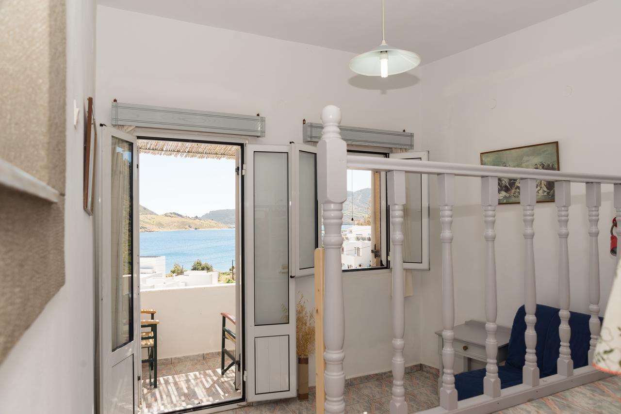 Captain Manos Studio Apartments Grikos Bay  Exterior foto